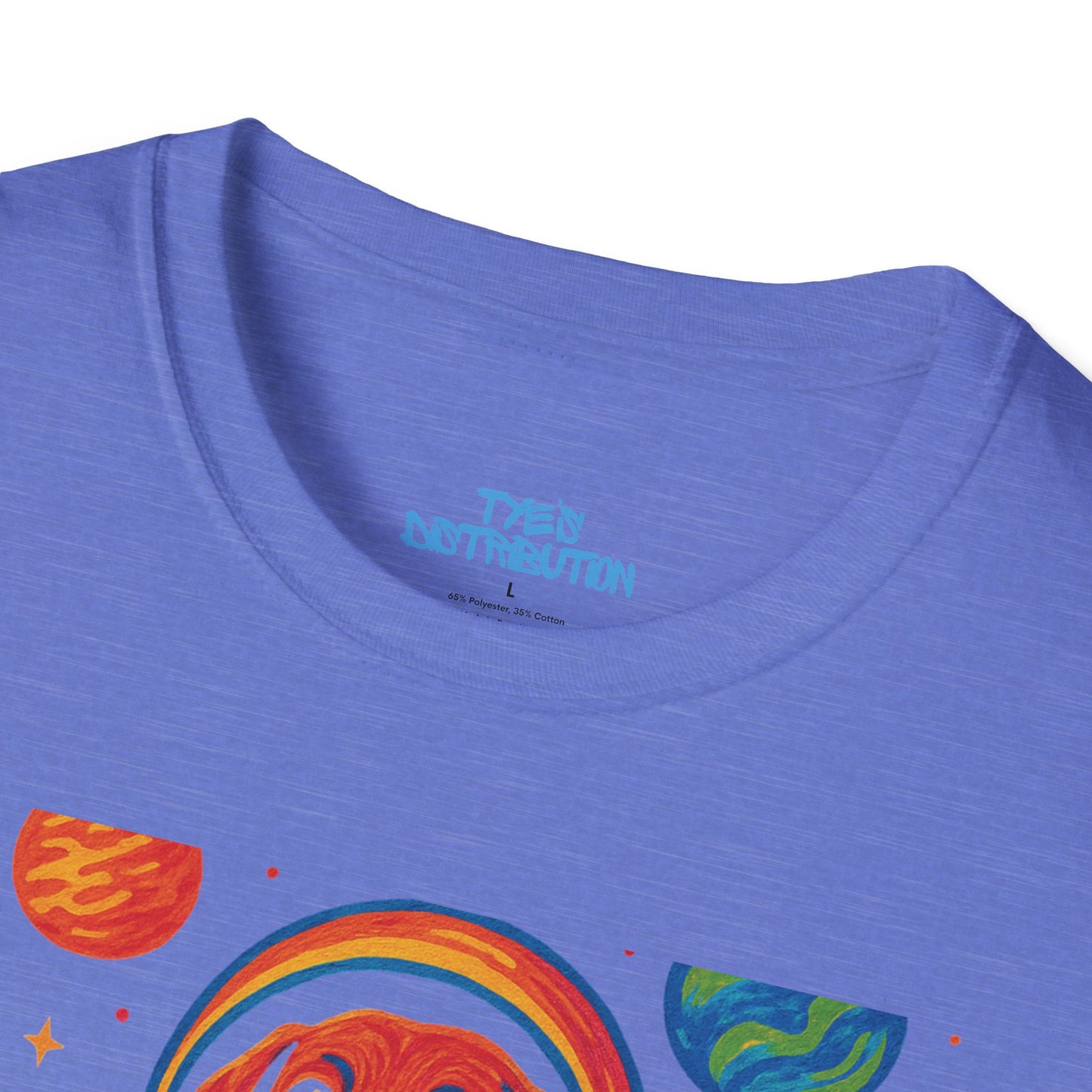 Sam Explore - Unisex Softstyle T-Shirt