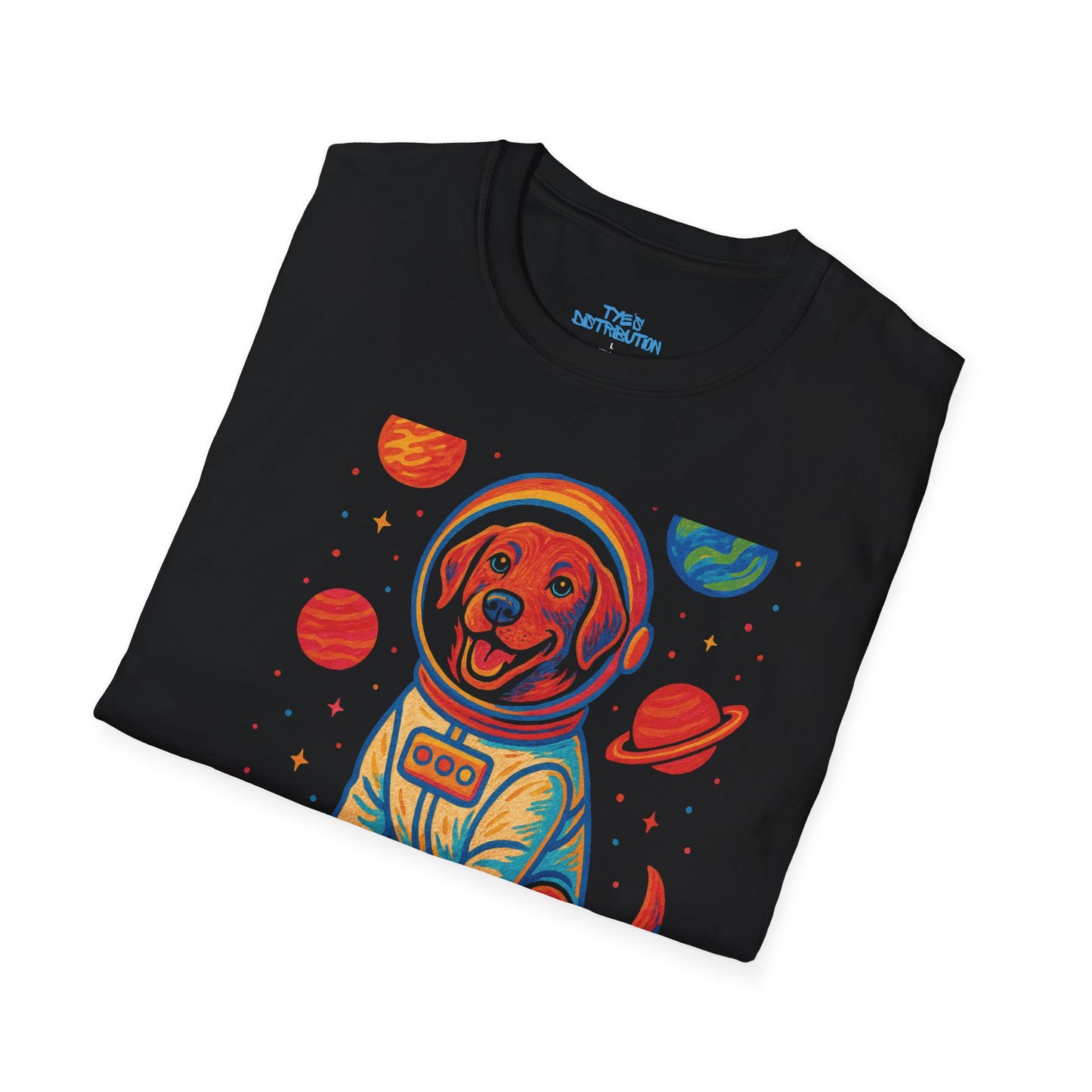 Sam Explore - Unisex Softstyle T-Shirt