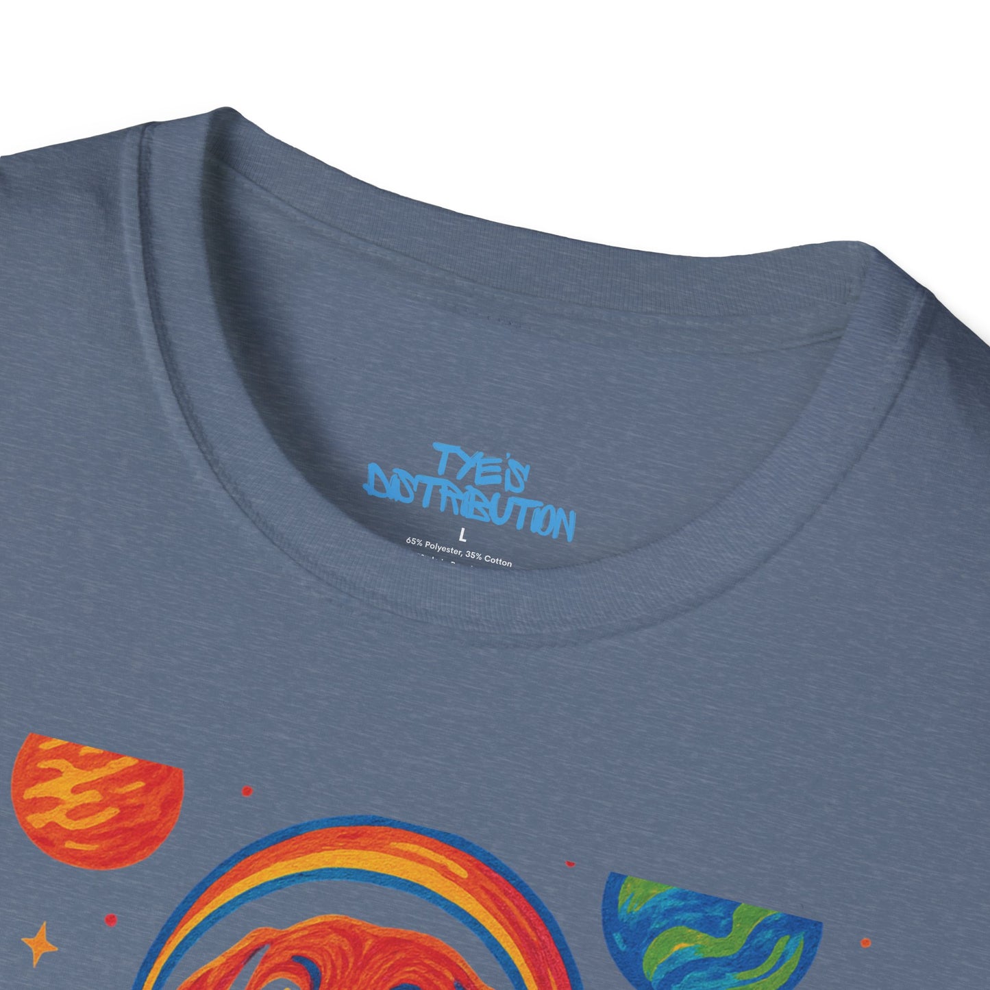 Sam Explore - Unisex Softstyle T-Shirt