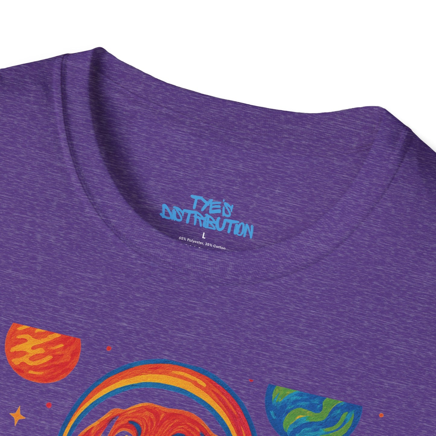Sam Explore - Unisex Softstyle T-Shirt